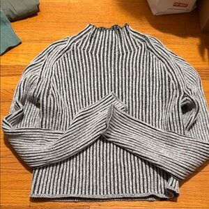 Lululemon Women’s Striped Gray Women's Sweater Mockneck